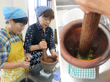 ここで素焼きの「クロック」登場。タイ料理に欠かせない臼に似た調理器具を特別にお借りし「スリースパイス」作り。粒胡椒などを入れすりつぶしていきましょう。叩いてつぶすっといった感じ、臼とはやはり違います。皆さん順番に、中々出来ない体験です。